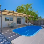 Hill Stone Villa *